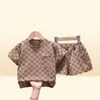 Fashion Toddler Color Matching Stamping Clothes Set Baby Boys Girls Summer Short Tshirt Shorts Bambini Bebes Tracksuits G2205761135