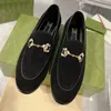 Kledingschoenen designer schoenen Jordaan Loafer 100% echt leer Dames Loafer Kristal verfraaid Horsebit Heren Muilezels opvouwbare schoenen luxe Princetown maat 36-46