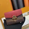 Womens Wallet Cowhide Card Holders Mini Purse Female Money Bag High Quality Genuine Leather Designer Short Wallets