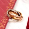 Pierścienie projektant Pierścień dla kobiet osobowość trzyinone damskie Women Wysoka jakość Pierścionka zaręczynowa biżuteria