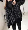 レッドアップルの女性デザイナーカシミアクルーネックカーディガンセーター