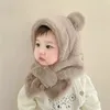 Czapki czapki 624 miesiące dziecięcy kapelusz mały dziecko niedźwiedź kapelusz szalik zima gruba czapka do uszu dla chłopców i dziewcząt