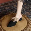 Robe chaussures femme en vente 2023 mode cuir pu femme talon haut été moyen confortable sexy pompe à nœud femmes zapatillas de mujer