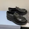 2023 couro brilhante plana grossa sola mocassins mulheres dedo do pé redondo boca profunda único sapatos senhoras primavera outono estilo britânico oxfords