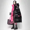 Piumino da donna Parka Giacca lunga Inverno Abbigliamento donna Addensare Cappotto con cappuccio Caldo Grandi tasche Bianco Nero Rosso Capispalla Puffer 231012