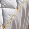 Bedspread luksus zagęszczony różowy pikowane łóżko rozmiar królowej Nordic wysokiej jakości plisowaną krawędzią na łóżku haftowe Bedspreads 231013