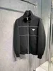 Jaquetas masculinas Designer O mais recente outono e inverno 2023 jaquetas masculinas de alta qualidade confortável material elástico gola jaqueta designer de luxo RME2