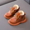 Bottes Doublure en peluche confortable Enfants Neige Antidérapant Fond souple avec un matériau adhérent Bébé Tout-petit Garçons Filles Chaussures d'hiver E08061 231012