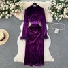 Casual Dresses High Quality Elegant Purple Long Party Dress 2023 Women's Autumn Winter V-Neck Slim Fit Chic Mid Length Velvet Prom