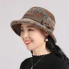 Berets Winter Women's Warm Bucket Hat Wool Girl's Fash Furt Black Hip Hop Autumn and Basin