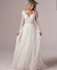 Böhmische Brautkleider mit langen Ärmeln, Spitzenapplikationen, A-Linie, Strand-Brautkleider, V-Ausschnitt, elegantes Elfenbein, lange Brautkleider