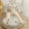 Klänningskor Kvinnor Crystal Square Buckle High Heels Pumpar ELEGANT SILK THINHELED Wedding Shoes Woman Slip On Pointed Toe Dress Shoes 231012