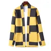 Herrenpullover Herren Plaids Checkboard Karierte Strickjacke Pullover Strick Outwear V-Ausschnitt Knöpfe Unten Taschen Herbst Winter Vintage Casual A012