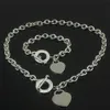 925 Silver Love Necklace Armband Set Wedding Statement smycken Hjärthängen Halsband Bangle Sets 2 år 1284Z