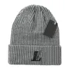 Modedesigner Monclir 2023 Autumn and Winter New Sticked Wool Hat Luxury Sticke Hat Officiell webbplats Version 1: 1 Craft Beanie 7 Färg 019