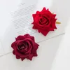 Fleurs décoratives 100 pièces en gros Roses artificielles mur de mariage Scrapbooking accessoires de décoration de la maison guirlande de noël matériel de gâteau
