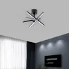 La lampada adotta una lampada da soffitto a semi-incasso a LED dal design minimalista a forma di linea