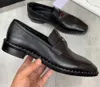 2023 Designer de casamento sapatos de vestido de luxo casuais homens mulheres mocassins novo tamanho grande 45 sapatos preguiçosos ervilhas bordados mocassins sapatos camurça sapatos de couro