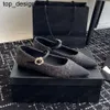 23SS Designer Sandals Flat Pointed Toe Mary Jane Single Shoes Leather Ballet Shoes Women's Flat Boat Shoes Loafers Casual Shoes Dress Shoes