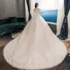 Dubai árabe laço vestido de baile vestidos de casamento varredura trem elegante branco plus size querida sem costas manga longa vestidos de noiva 2023 luxo beading lantejoulas vestidos de casamento