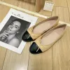 Zapatos de diseñador Channellace, bailarinas negras, zapatos de primavera para mujer, zapatos de vestir de cuero genuino acolchados con punta redonda de lujo para mujer