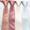Fourniture de nœuds papillons de 7,5 cm pour hommes et femmes, cravate en tissu froissé faite à la main, couleur unie, cravate décontractée.
