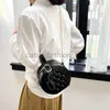 Cross Body Modische und minimalistische Handtasche mit Kette, Umhängetasche, Umhängetasche, 2023, Sommer, neue Pendeltasche, runde Taschecatlin_fashion_bags