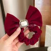 Mulher elegante veludo pérola elásticos faixa de cabelo vermelho preto sólido scrunchies laços de cabelo titular rabo de cavalo acessórios para o cabelo