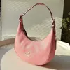 Ny gammal blomma Lockstitch Cowhide Bailey Hobo Half Moon Underarm Bag Handheld Woven Shoulder Strap Crescent Model 5598