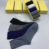 Chaussettes pour hommes Designer Luxe Classique Chaussettes pour hommes et femmes Vintage Alphabet Imprimé marque Chaussettes Chaussettes d'automne et d'hiver pour hommes WOWS