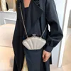 Saco de concha de design personalizado de corpo cruz para mulheres 2023 verão novo saco estilo casual corrente crossbody bagblieberryeyes