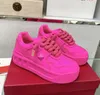 Scarpe da corsa da uomo di alta qualità Sport Sports Pink Khaki Totl Orange Champagne Midnight Navy Blue Greedy Womens Sneaker