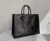 Sac fourre-tout design ONTHEGO femmes sac épaule gaufrage fleur noire monogrammes GM MM sacs en cuir sac à main sac à main le fourre-tout bandoulière femme sac à dos sac d'expédition