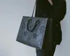 Sac fourre-tout design ONTHEGO femmes sac épaule gaufrage fleur noire monogrammes GM MM sacs en cuir sac à main sac à main le fourre-tout bandoulière femme sac à dos sac d'expédition