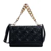 Bolsa feminina nova tendência da moda simples um ombro crossbody corrente portátil pequeno quadrado em relevo commutercode 2879