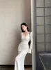 Женские футболки GM4974 Pure Desire Style с v-образным вырезом и длинными рукавами, корейская версия 2023, модная трикотажная юбка с поясом