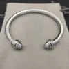 Bracelet D Designer de luxe Twisted Pearl Head Femmes Mode Polyvalent Twist Bracelets Bijoux Platine Plaqué Cadeaux De Mariage 5MM 4MM d'épaisseur