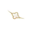 2023 18K Vergulde Kettingen Luxe Designer Ketting Bloemen Klavertje Vier Fashional Hanger Ketting Bruiloft SieradenQ7