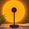 USB Sunset Projection Lamp Rainbow Atmosphère Night Light Sunset Light For Photography Selfie Coffee Store Decoration Mur en direct