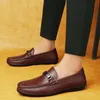 Kleid Schuhe Italienische Echtes Leder Slip auf Männer Luxus Marke Loafer Mode Design Casual schuhe Mokassin Männlich Fahren Flache 231013