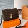 M40780/M41487 Pochette Женские роскошные дизайнерские сумки metis Сумки Lady Messenger Модная сумка через плечо Кошелек-тоут через плечо с пыльниками