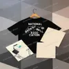 22SS män kvinnor designers t-shirts tee basketbanan tryck kort ärm man besättning nacke paris mode streetwear vit svart xs-l229m