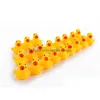 Andra festliga festförsörjningar Baby Bath Water Duck Toys Mini Floating Yellow Rubber Ducks With Sound Children Dusch Swimming Beach Dhcai