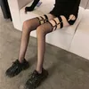 Chaussettes sexy rivetées sur les chaussettes au genou femme évidé bas résille sexy jarretelles bas en soie punk foncé SpiceL2310/9