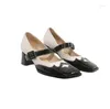 Elbise ayakkabıları EST Kadın Siyah Beyaz Kahverengi Patent Deri Patchwork Mary Jane Kadın Kare Toe Toka 65 mm Topuklu Retro Pompalar Boyut 34