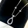 Kedjor Top Qulity 2023 Varumärkesjubileumsgåvor Lyxiga smycken Halsband för kvinnor Feather Zircon Wedding 925 SLIVER