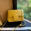 Autumn Winter Velor Yellow Mini Flip Bag Metal Justering Boll quiltad axel crossbody Woven Chain Velvet CC Luxury Handbag Designer