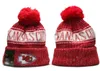 Män stickad manschetterad Pom Kansas City Beanies KC Bobble Hats Sport Knit Hat randig Sideline Wool Warm Baseball Beanies Cap för kvinnor A6