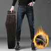 Jeans pour hommes Cumumen's épaissi chaud avec velours ajouté pour l'automne et l'hiver stretch droit lâche décontracté taille haute pantalon ceinture