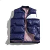 Herrväst Down Designer Waistcoat Classic Windproof Waterproof Goose Fjäder varmare varm och bekväm varumärke Trench Coat Style Sleeveless Fluffy Jacket